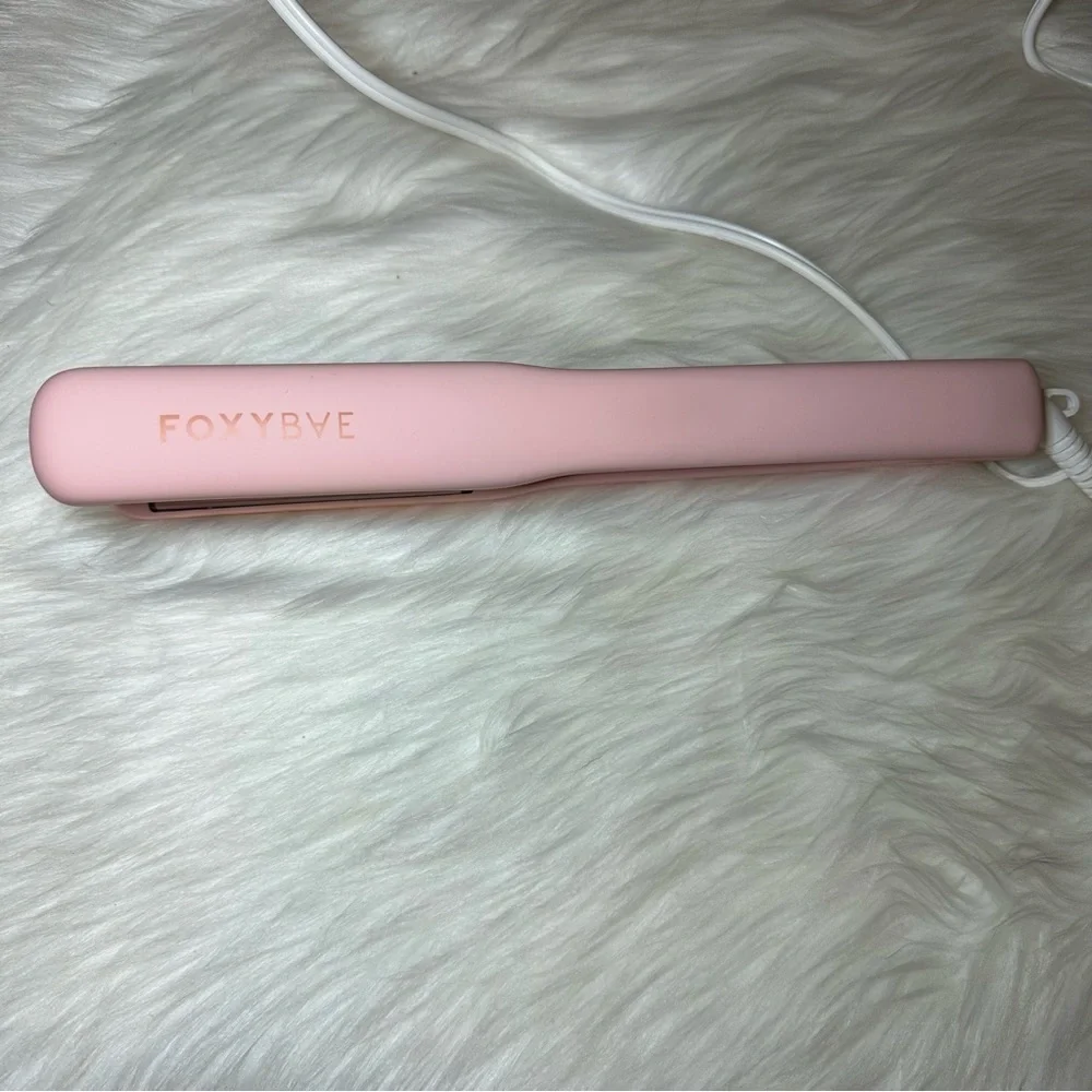 FoxyBae Baby Blush Pink Flat Iron 1” Inch - Picture 9 of 11